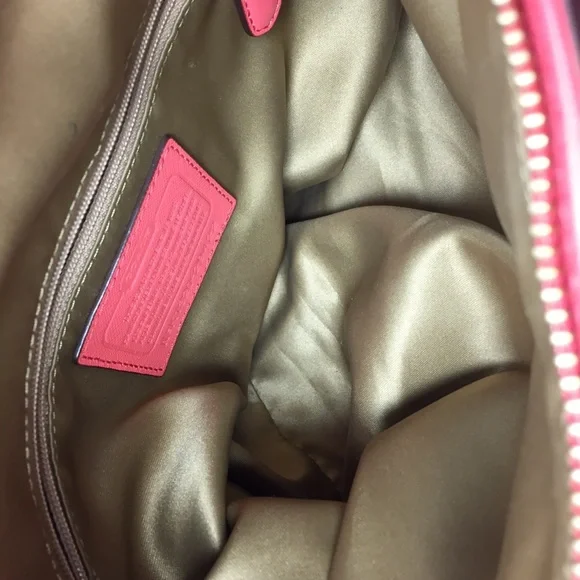 COPY - Coach
Christie K1320-29422 Rasberry Bag - Picture 7 of 8